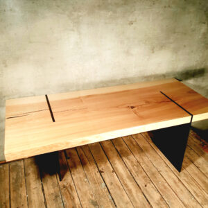 Isostasie - Cochtisch_Beistelltisch_design_massiv_holz_stahl.04